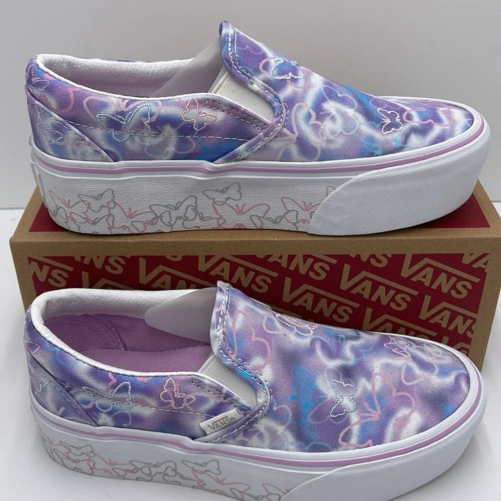 Vans WMNS Purple Platform Sneakers Classic Slip-On
Butterfly Dreams
VN0A7Q5RKPL - Picture 2 of 16